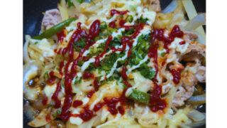 ピザ風肉野菜炒めです。