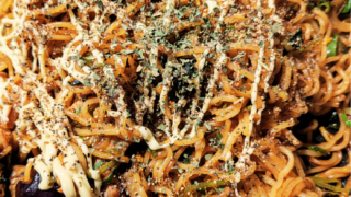 ワサビマヨネーズ焼きそばです。